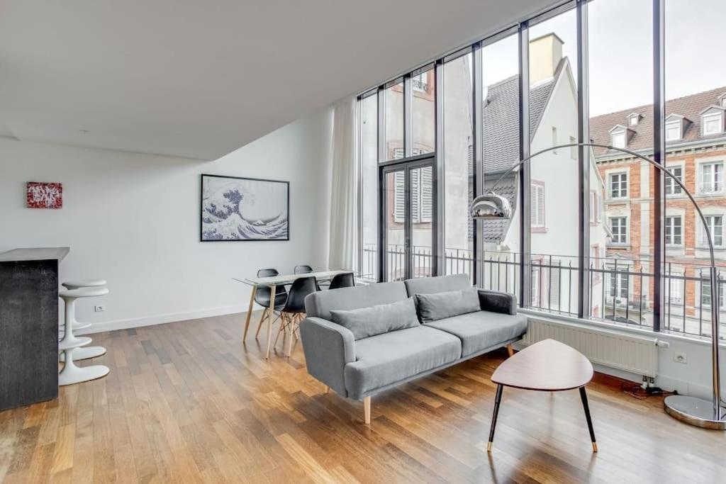 Apartamento Le Loft Des Lumieres - Superbe Loft Lumineux Au Coeur De La Krutenau Estrasburgo Exterior foto